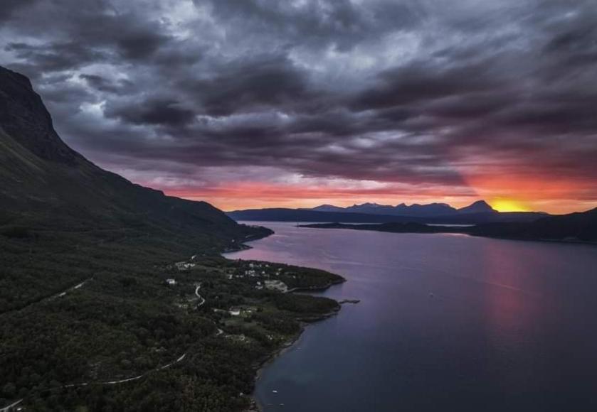 Koselig Leilighet I Narvik Sentrum 5 Soveplasser Gratis Parkering Og Gratis Internett エクステリア 写真