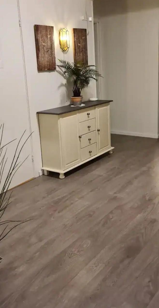 Koselig Leilighet I Narvik Sentrum 5 Soveplasser Gratis Parkering Og Gratis Internett エクステリア 写真